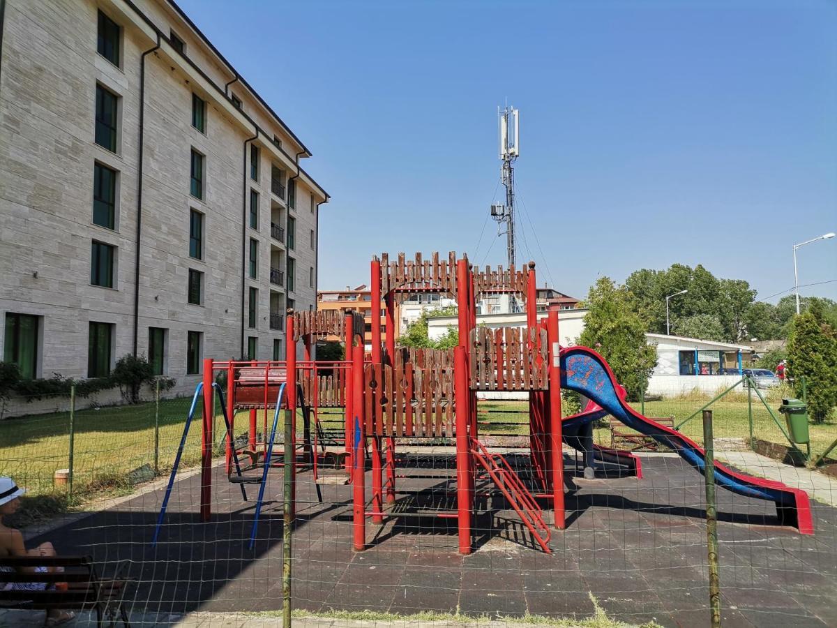 Pool Apartment Amadeus Lux 써니비치 외부 사진