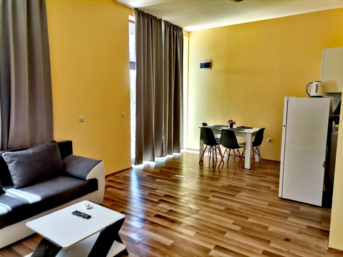 Pool Apartment Amadeus Lux 써니비치 외부 사진
